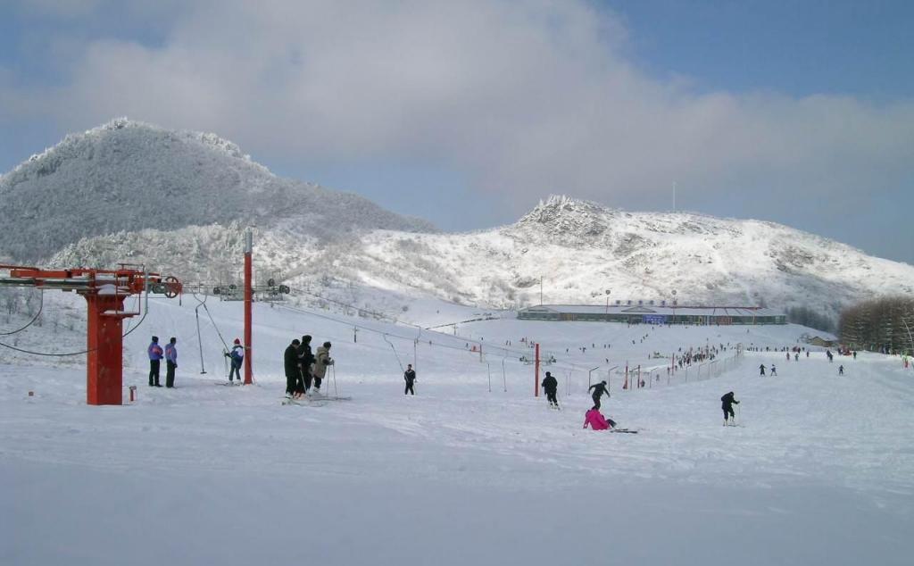 長沙出發(fā)湖北神農(nóng)架4日自駕游，神農(nóng)架國際滑雪場(chǎng)4日體驗(yàn)歡樂自駕