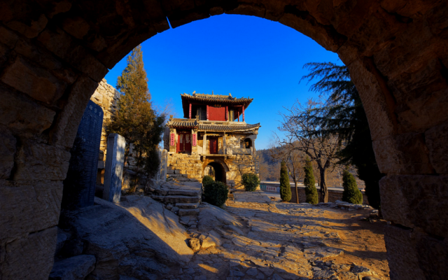北京出發(fā)自駕太行古石樓：于家村、秦皇古驛道、泡溫泉休閑2日游