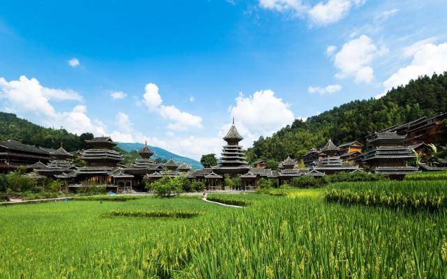 貴陽集合貴州9日自駕游：梵凈山+千戶肇興岜沙苗寨+加榜梯田+荔波+鎮(zhèn)遠(yuǎn)古鎮(zhèn)+寨英古鎮(zhèn)